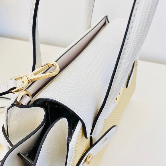 Michael Kors Purse Carmen Medium Flap Satchel shoulder bag optic white new - Picture 6 of 9